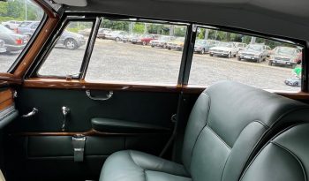 
									Mercedes-Benz 300 D Adenauer Cabrio voll								