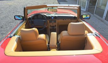 
									Mercedes-Benz SL 560 Rot/Dattel voll								
