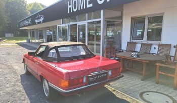 
									Mercedes-Benz SL 560 Rot/Dattel voll								