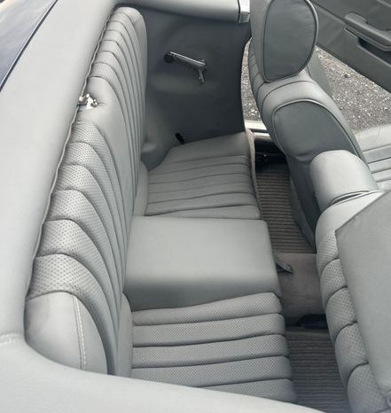 
								Mercedes-Benz SL 500 Dunkelblau / Leder Grau / Deutsch voll									