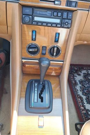 
								Mercedes-Benz SL 380 Deutsch / Motor 5000Km voll									