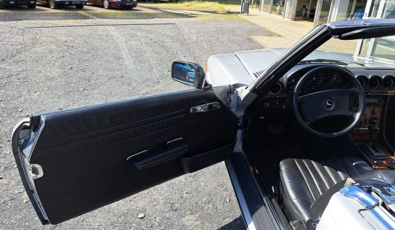 
								Mercedes-Benz SL 280 Automatik  Silber / Leder Schwarz voll									