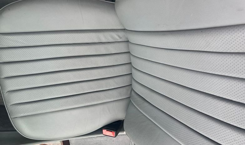 
								Mercedes-Benz SL 500 Dunkelblau / Leder Grau / Deutsch voll									