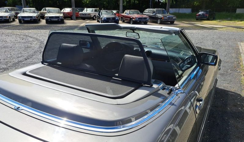 
								Mercedes-Benz SL 560 Anthrazitgraumet/ Leder Grau TOP voll									