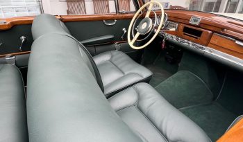
									Mercedes-Benz 300 D Adenauer Cabrio voll								