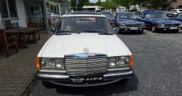 Mercedes-Benz 280 TE Automatik / Schiebedach TOP