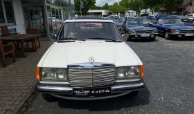 Mercedes-Benz 280 TE Automatik / Schiebedach TOP