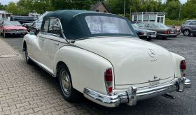 Mercedes-Benz 300 D Adenauer Cabrio