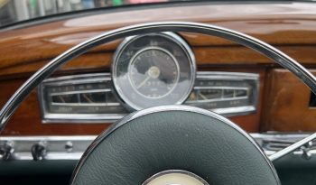 
									Mercedes-Benz 300 D Adenauer Cabrio voll								