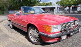 Mercedes-Benz SL 560 Rot/Dattel