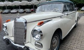 Mercedes-Benz 300 D Adenauer Cabrio