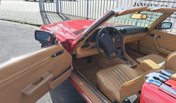 
									Mercedes-Benz SL 560 Rot/Dattel voll								