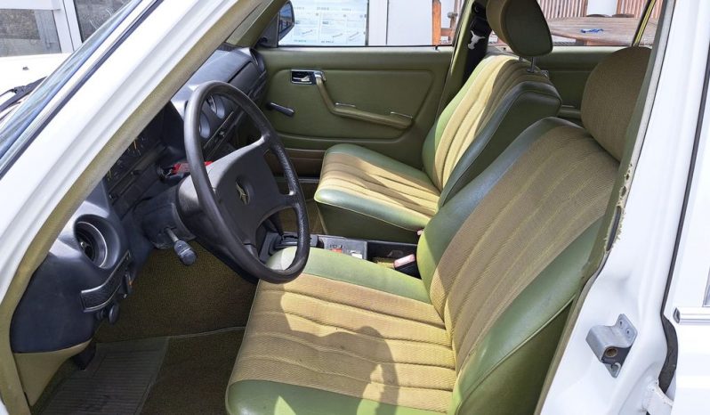 
								Mercedes-Benz 280 TE Automatik / Schiebedach TOP voll									