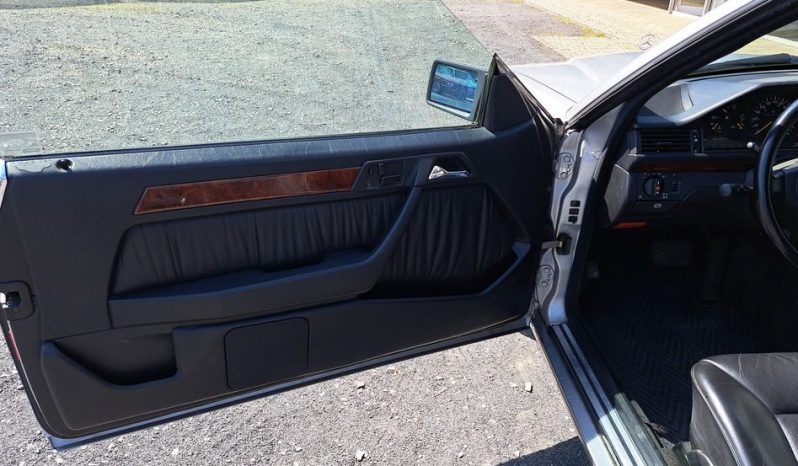 
								Mercedes-Benz CE 300 24V Cabrio Silber / Leder schwarz voll									