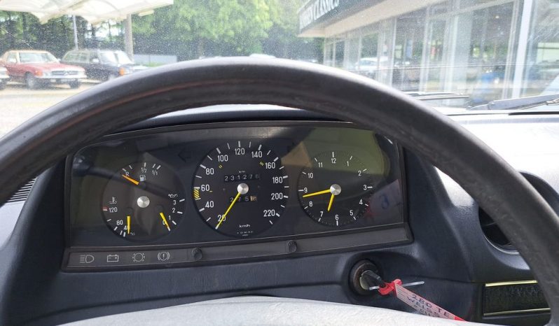 
								Mercedes-Benz 280 TE Automatik / Schiebedach TOP voll									
