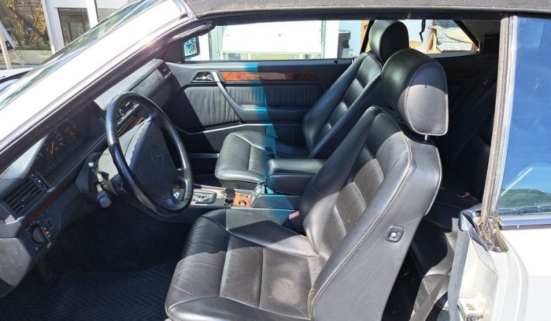 
								Mercedes-Benz CE 300 24V Cabrio Silber / Leder schwarz voll									