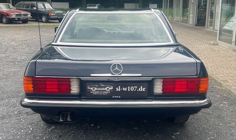 
								Mercedes-Benz SL 500 Dunkelblau / Leder Grau / Deutsch voll									