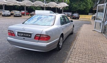 Mercedes-Benz E 200 CLASSIC Automatik/Klima