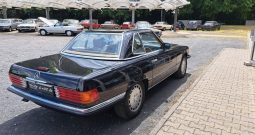 Mercedes-Benz SL 560 Schwarz 040 / Leder Dattel