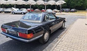 Mercedes-Benz SL 560 Schwarz 040 / Leder Dattel