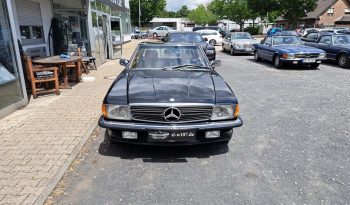 Mercedes-Benz SL 560 Schwarz 040 / Leder Dattel