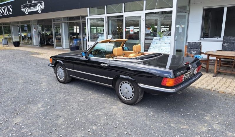 
								Mercedes-Benz SL 560 Schwarz 040 / Leder Dattel voll									