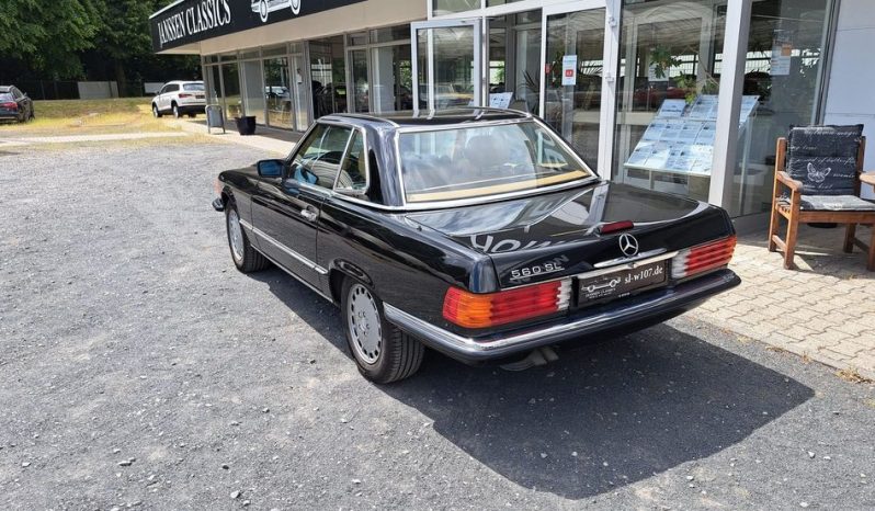 
								Mercedes-Benz SL 560 Schwarz 040 / Leder Dattel voll									