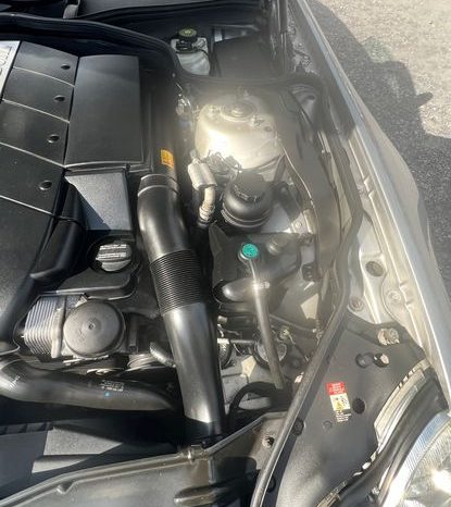 
								Mercedes-Benz SL 500 guter Zustand voll									