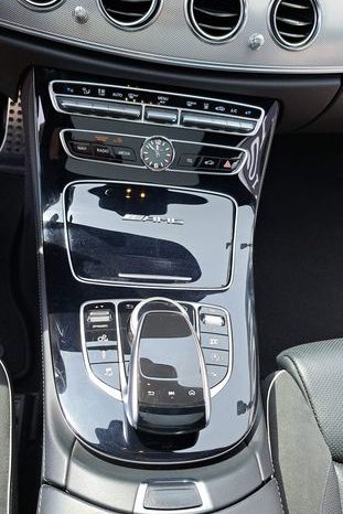 
								Mercedes-Benz E 63 AMG AMG E 63 S Kombi Scheckheft, Top 2. Hand voll									