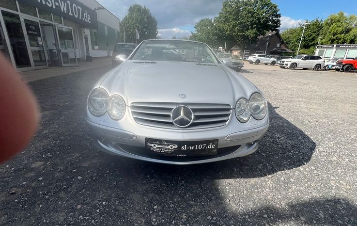 
								Mercedes-Benz SL 500 guter Zustand voll									