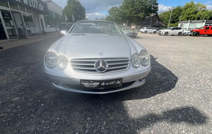 
								Mercedes-Benz SL 500 guter Zustand voll									