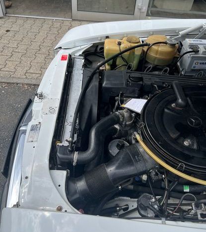 
								Mercedes-Benz SL 300 Automatik voll									