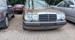 Mercedes-Benz CE 300 Automatik Nur 18.000 Km