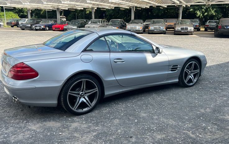 
								Mercedes-Benz SL 500 guter Zustand voll									