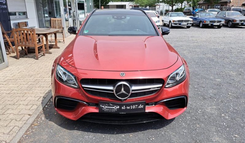 
								Mercedes-Benz E 63 AMG AMG E 63 S Kombi Scheckheft, Top 2. Hand voll									