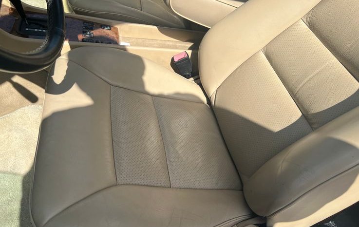 
								Mercedes-Benz CE 300 Automatik Nur 18.000 Km voll									