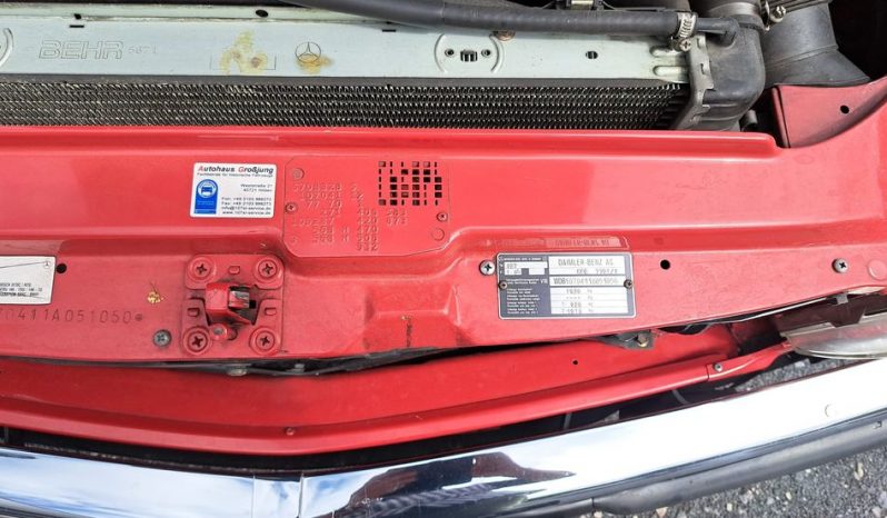 
								Mercedes-Benz SL 300 TOP Signalrot/Leder Schwarz/Automatik voll									