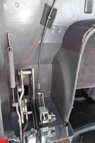 
								Mercedes-Benz SL 300 TOP Signalrot/Leder Schwarz/Automatik voll									