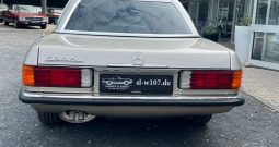 Mercedes-Benz SL 560