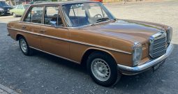 Mercedes-Benz 220 D / 8 Lenkradschaltung TOP Zustand
