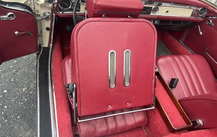 
								Mercedes-Benz SL 230 Motor Überholt, 5 Gang Schalter TOP voll									