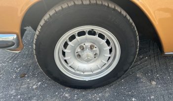 
									Mercedes-Benz 220 D / 8 Lenkradschaltung TOP Zustand voll								