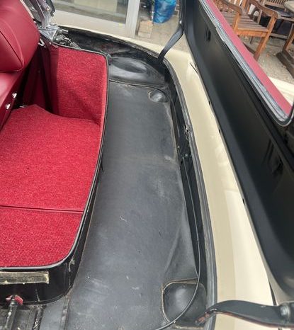 
								Mercedes-Benz SL 230 Motor Überholt, 5 Gang Schalter TOP voll									