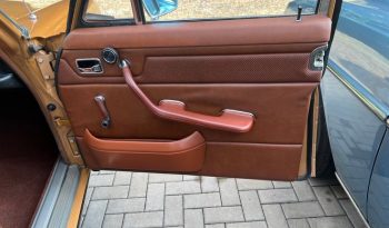 
									Mercedes-Benz 220 D / 8 Lenkradschaltung TOP Zustand voll								
