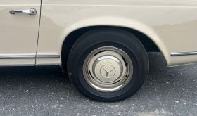 Mercedes-Benz SL 230 Motor Überholt, 5 Gang Schalter TOP