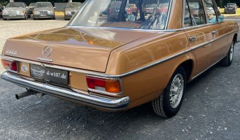 
									Mercedes-Benz 220 D / 8 Lenkradschaltung TOP Zustand voll								
