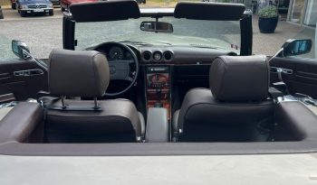 
									Mercedes-Benz SL 560 voll								
