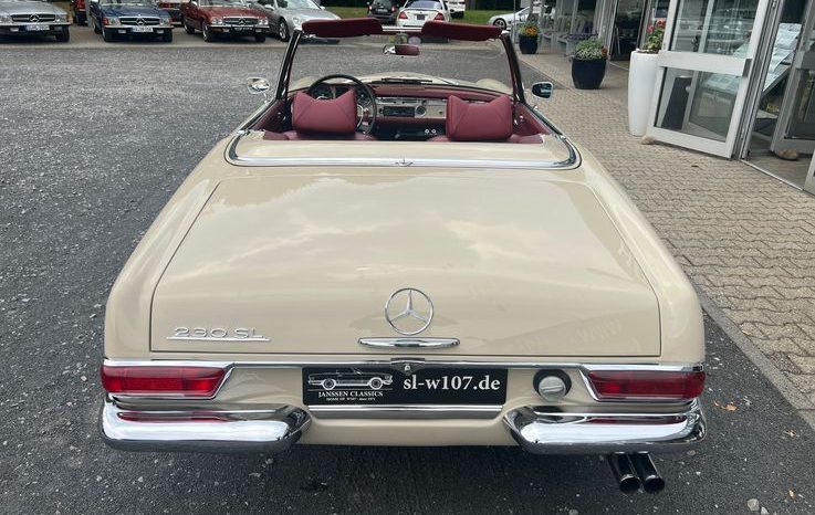 
								Mercedes-Benz SL 230 Motor Überholt, 5 Gang Schalter TOP voll									