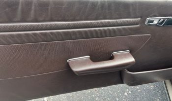 
									Mercedes-Benz SL 560 voll								