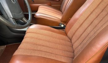 
									Mercedes-Benz 220 D / 8 Lenkradschaltung TOP Zustand voll								